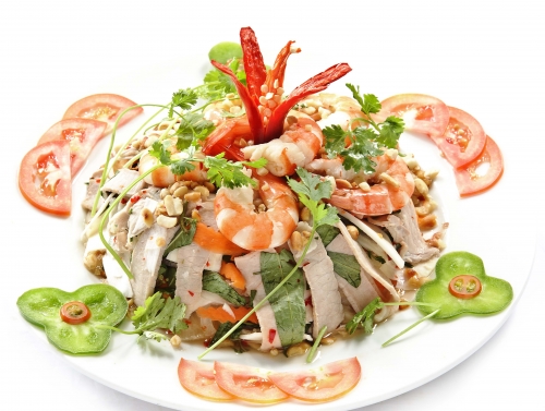 Ăn 'gỏi sống' v&agrave;o dịp Tết cũng l&agrave; một sai lầm trong ăn uống