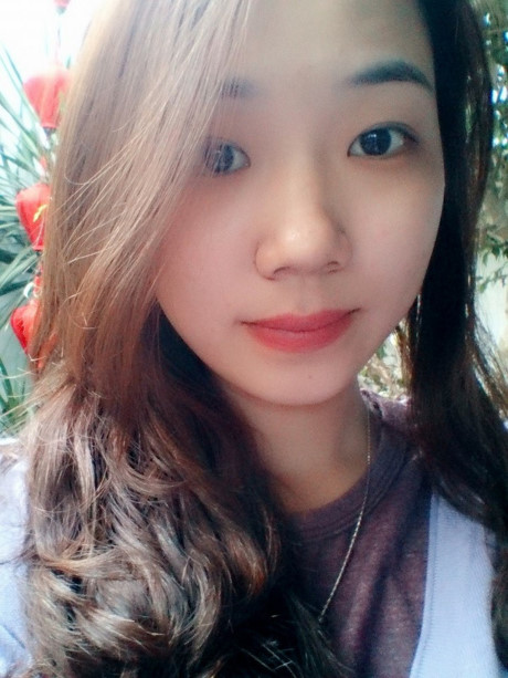 Khuôn mặt xinh xắn, dễ thương trước khi gặp tai nạn của Hoàng Tăng Thị Thu Hương nay đã bị biến dạng khiến mọi người không khỏi chua xót.