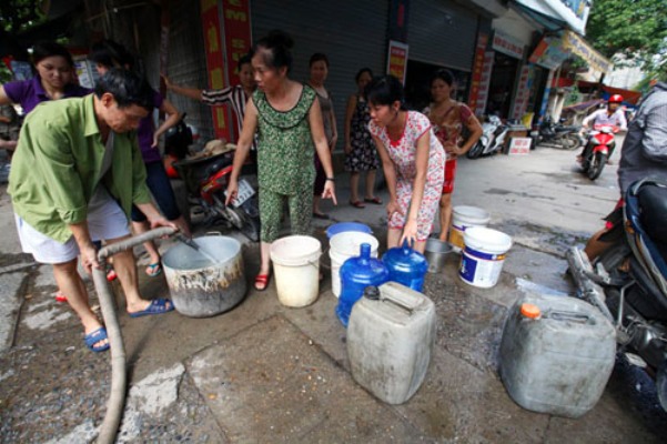H&agrave; Nội bị mất nước
