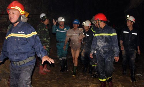 sập hầm đa d&acirc;ng