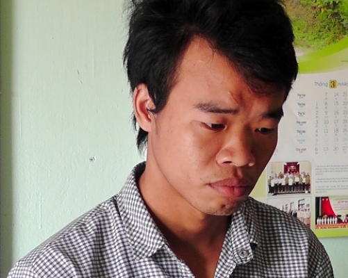 hiếp d&acirc;m b&eacute; g&aacute;i