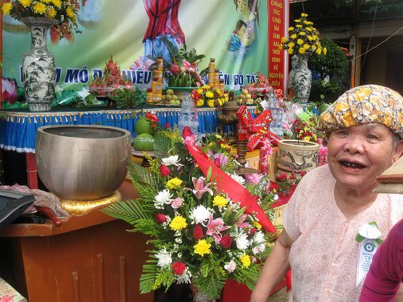 hang rong.taxivietgiare.com.jpg