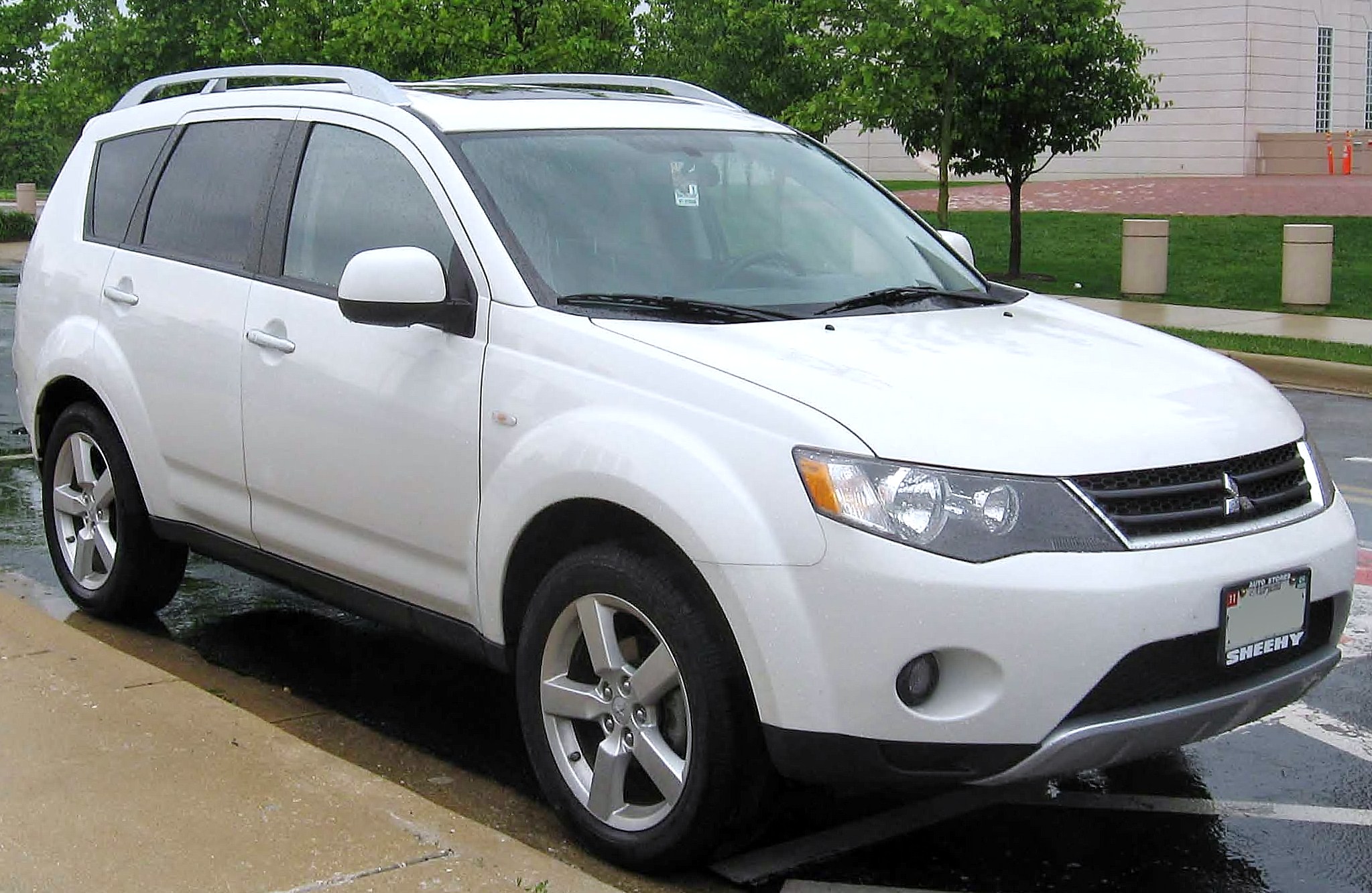 Xếp ch&oacute;t bảng c&aacute;c h&atilde;ng xe hơi nổi tiếng với lượng kh&aacute;ch h&agrave;ng quay trở lại l&agrave; Mitsubishi