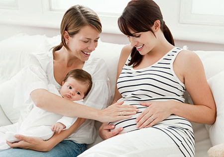 Chăm s&oacute;c tốt cho thai nhi, gi&uacute;p ngăn ngừa dị tật bẩm sinh v&agrave; l&agrave; bước đệm vững chắc cho trẻ ph&aacute;t triển mạnh mẽ sau n&agrave;y.