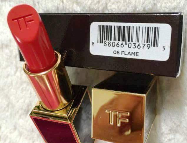 Son Tom Ford gi&aacute; rẻ: Chỉ c&oacute; thể l&agrave; h&agrave;ng giả!