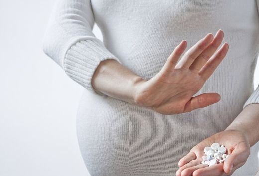 Mẹ bầu mắc bệnh đau dạ d&agrave;y đừng 'dại dột' uống thuốc n&agrave;y 
