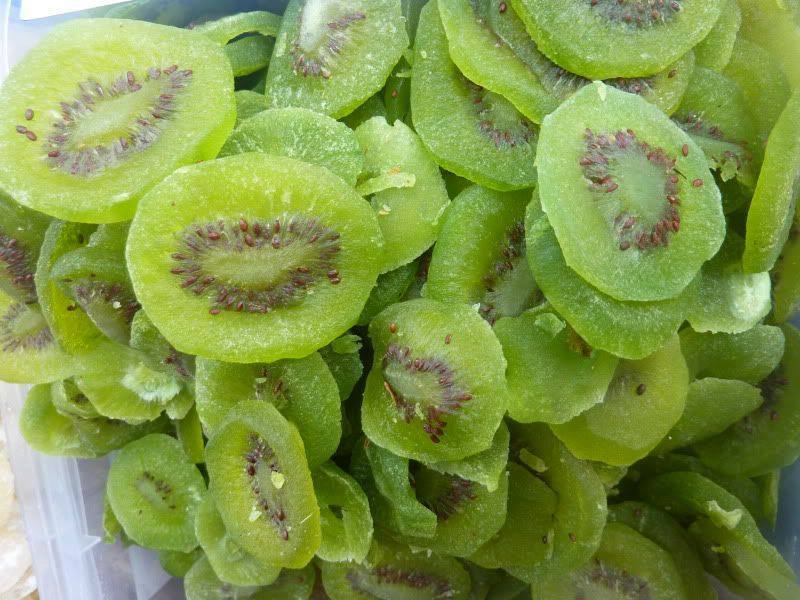  Mứt Kiwi được b&aacute;n nhiều tại c&aacute;c chợ m&agrave; kh&ocirc;ng r&otilde; nguồn gốc
