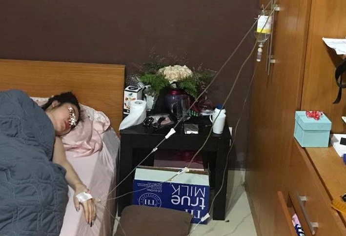 M&ecirc; h&iacute;t b&oacute;ng cười, c&ocirc; g&aacute;i trẻ sốt co giật hai ng&agrave;y li&ecirc;n tiếp