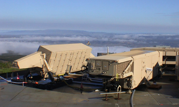Radar AN/TPY-2 của hệ thống t&ecirc;n lửa đ&aacute;nh chặn THAAD