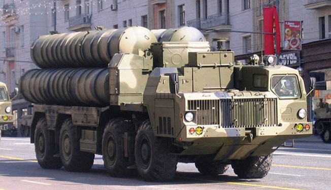 Tổng thống Nga l&ecirc;n tiếng giải th&iacute;ch về l&yacute; do b&aacute;n hệ thống tến lửa S-300 cho Iran