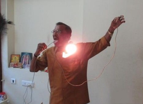 Th&ecirc;m 1 v&iacute; dụ về hiện tượng b&iacute; ẩn cơ thể dẫn điện