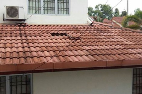 Mái nhà nơi tên 'yêu râu xanh' đột nhập vào Mái nhà nơi tên 'yêu râu xanh' đột nhập vào