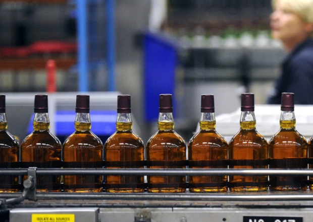 Rượu whisky được sử dụng rộng r&atilde;i tr&ecirc;n to&agrave;n cầu