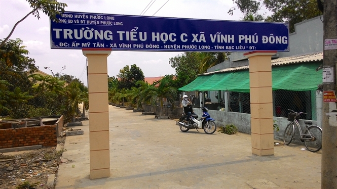 Trường Tiểu học C x&atilde; Vĩnh Ph&uacute; Đ&ocirc;ng nơi xảy ra vụ việc