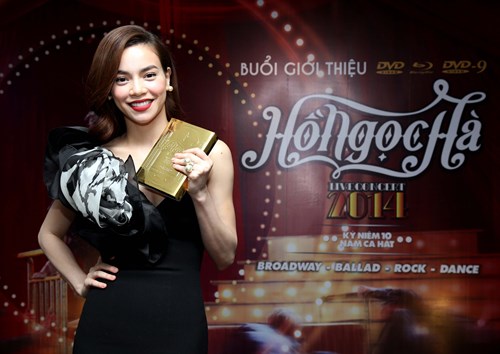 Hồ Ngọc H&agrave; ch&iacute;nh thức ph&aacute;t h&agrave;nh DVD Live concert 2014 v&agrave; c&oacute; buổi giới thiệu v&agrave;o tối 4.6 tại TP.HCM