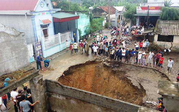 Hồi năm 2014, một &lsquo;hố tử thần khổng lồ&rsquo; cũng từng xuất hiện ở Thanh H&oacute;a