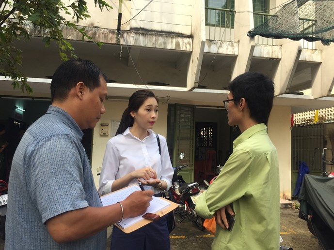 Kh&ocirc;ng chỉ mạo danh người quản l&yacute; của hoa hậu Đặng Thu Thảo, Vy c&ograve;n tự nhấn c&oacute; quan hệ th&acirc;n thiết với nhiều ng&ocirc;i sao nổi tiếng kh&aacute;c