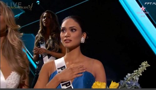 Người đẹp Philippines ngỡ ng&agrave;ng khi nghe tin MC c&ocirc;ng bố nhầm