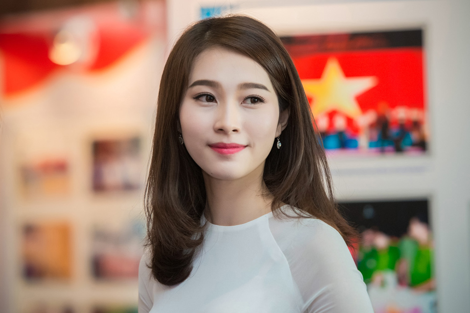 Lời đề nghị của Hoa hậu Đặng Thu Thảo được mọi người ủng hộ từ những người nổi tiếng cho đến kh&aacute;n giả