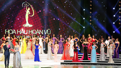 Đ&ecirc;m b&aacute;n kết cuộc thi Hoa hậu Ho&agrave;n vũ Việt Nam 2015