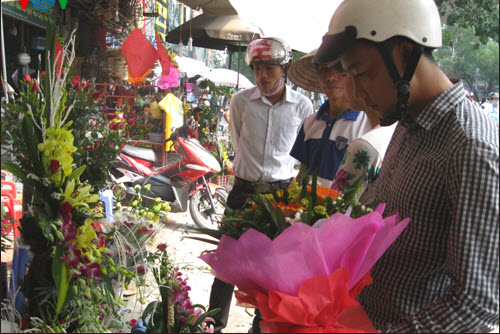 hoa tươi, ng&agrave;y 20/10, h&uacute;t kh&aacute;ch, qu&agrave; tặng, đồ 13Win21 con - Tri ân hội viên mỗi tháng 2000 tỷ, khuyến mại