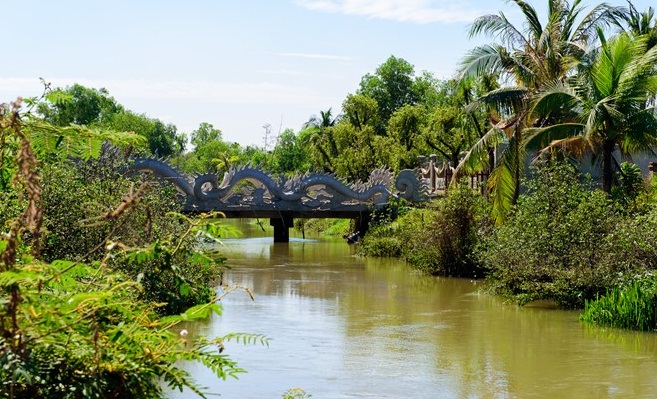 Ho&agrave;i Linh viết &lsquo;t&acirc;m thư&rsquo; mong được giữ lại nh&agrave; thờ Tổ