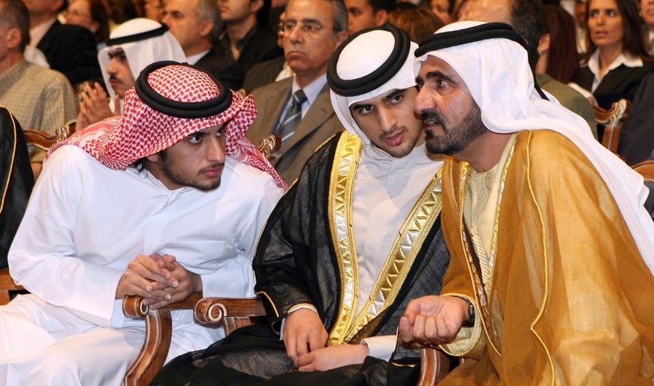 Ho&agrave;ng tử đẹp trai Sheikh Rashid bất ngờ qua đời