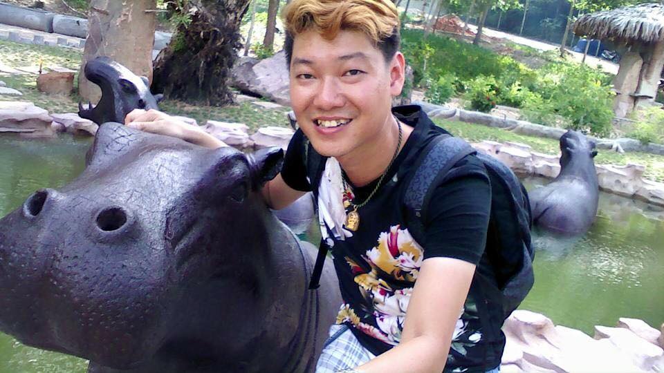 tu-cong-tu-gia-dinh-pha-san-sa-nga-toi-ong-chu-thoi-trang