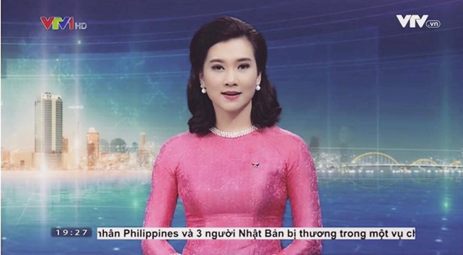 he-lo-than-the-8x-xinh-dep-vua-gia-nhap-ban-tin-thoi-su-19h-vtv
