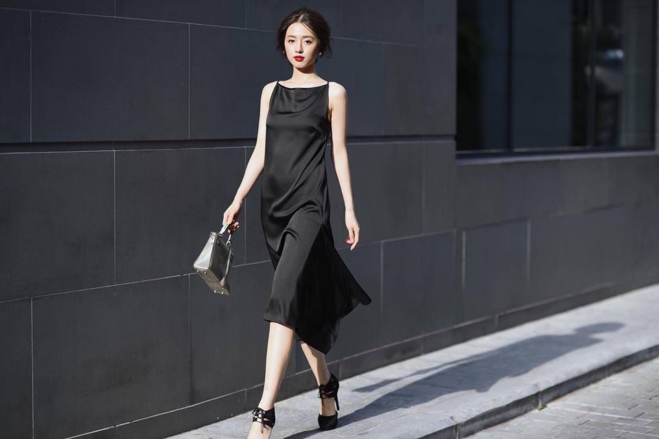 ngam-nhan-sac-hut-hon-cua-nu-hoang-lookbook-dang-khanh-linh