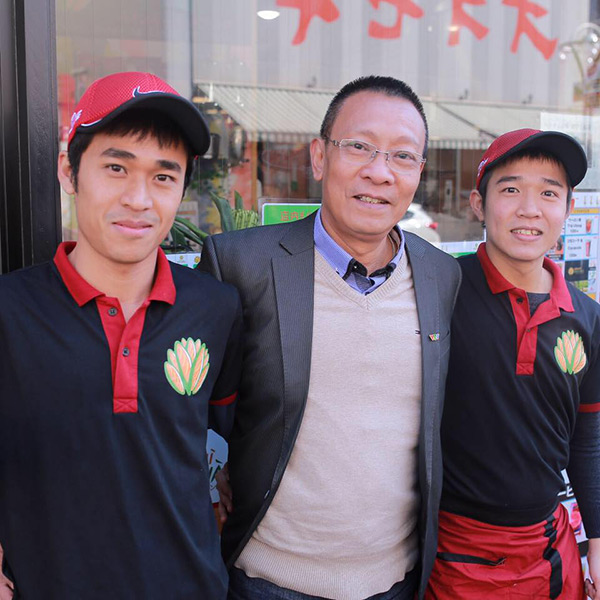 Khoi-nghiep-o-nuoc-ngoai-banh-mi-xin-chao-lam-nao-loan-nhat-ban