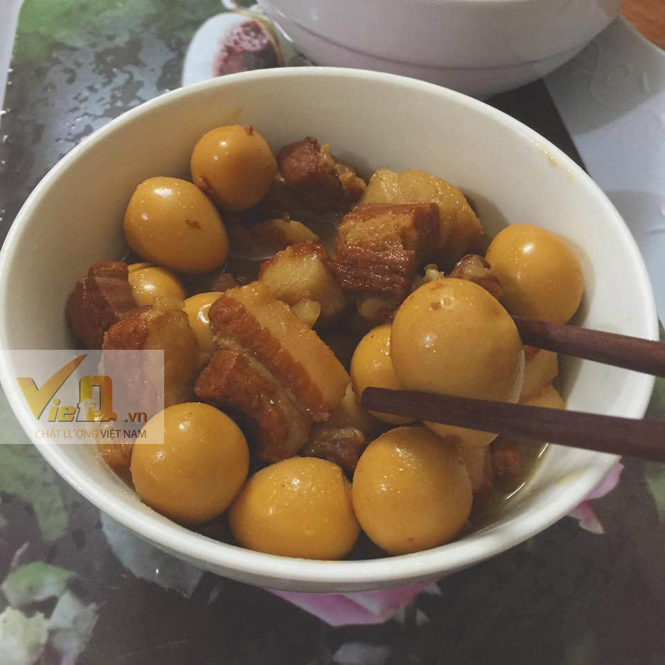 Mẹo b&oacute;c trứng chỉ trong 'một nốt nhạc' kh&ocirc;ng phải ai cũng biết