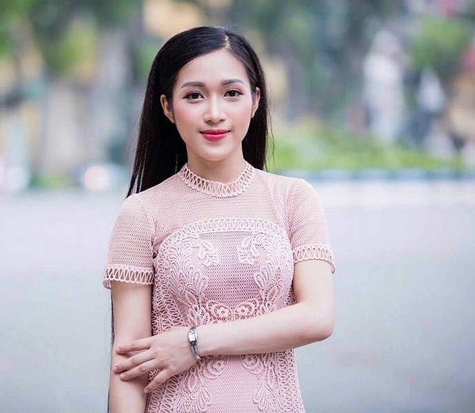 Vừa đăng quang, qu&aacute;n qu&acirc;n Thần tượng Bolero Hellen Thủy đ&atilde; tiếp tục g&acirc;y tranh c&atilde;i