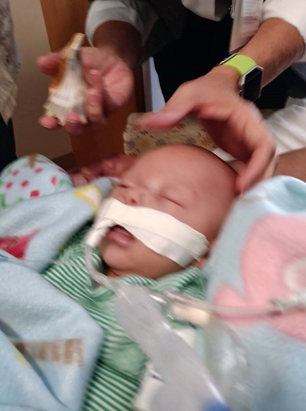 Mẹ h&atilde;y lu&ocirc;n TỈNH T&Aacute;O v&agrave; NGỒI Ở GHẾ khi cho con b&uacute; nếu kh&ocirc;ng muốn mất con cả đời!