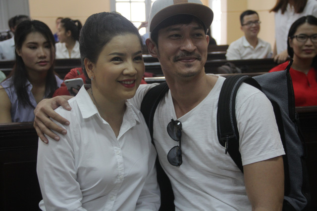 Ngọc Trinh thắng kiện, nh&agrave; h&aacute;t kịch phải bồi thường 233 triệu đồng