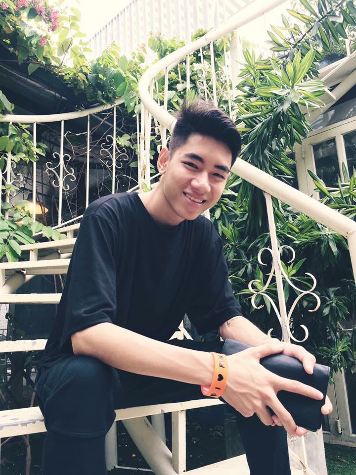 Khởi nghiệp &acirc;m nhạc: Nguyễn Bảo Kh&aacute;nh lại 'g&acirc;y b&atilde;o' khi chơi nhạc Rock tr&ecirc;n đ&agrave;n organ