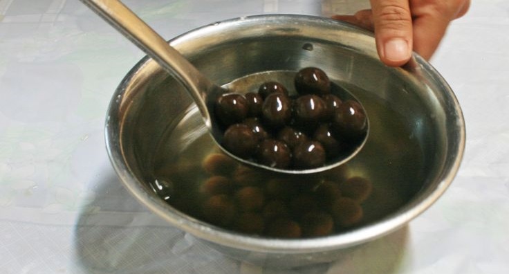 Tr&agrave; sữa tr&acirc;n ch&acirc;u l&agrave;m tăng khả năng g&acirc;y v&ocirc; sinh