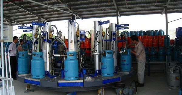tu-ngay-1-10-gia-gas-co-the-tiep-tuc-tang-28000-dong-binh