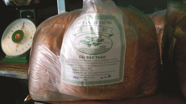 Nhập rau c&oacute; nguồn gốc từ.. b&atilde;i r&aacute;c, chế biến th&agrave;nh 13Win OKVIP Cá cược bóng đá sạch
