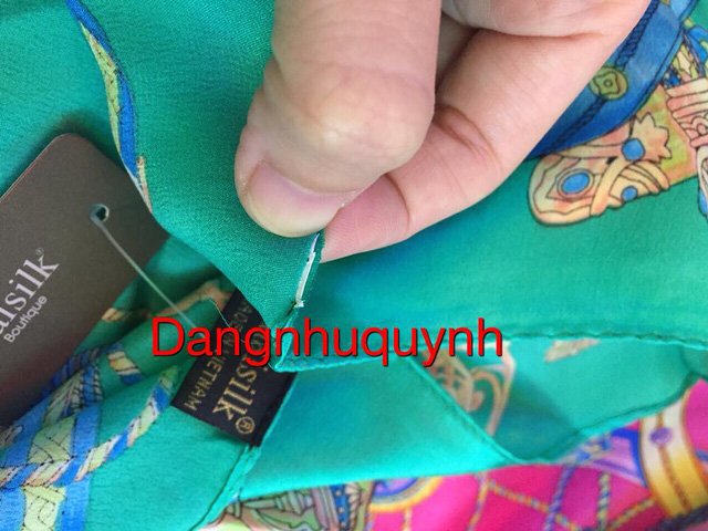 '1 t&ecirc;n 2 họ', nguồn gốc thật sự khăn lụa Khaisilk ở đ&acirc;u?