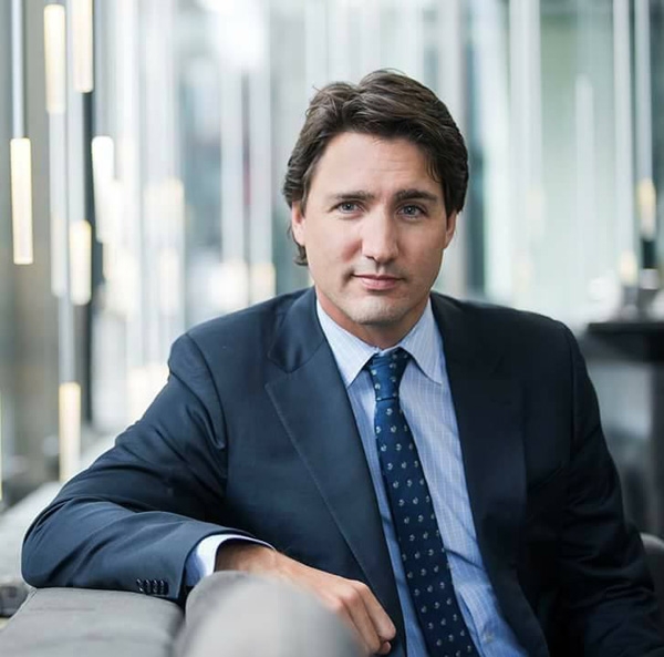L&atilde;nh đạo điển trai nhất thế giới - Thủ tướng Canada vừa đến Việt Nam tham dự APEC 2017