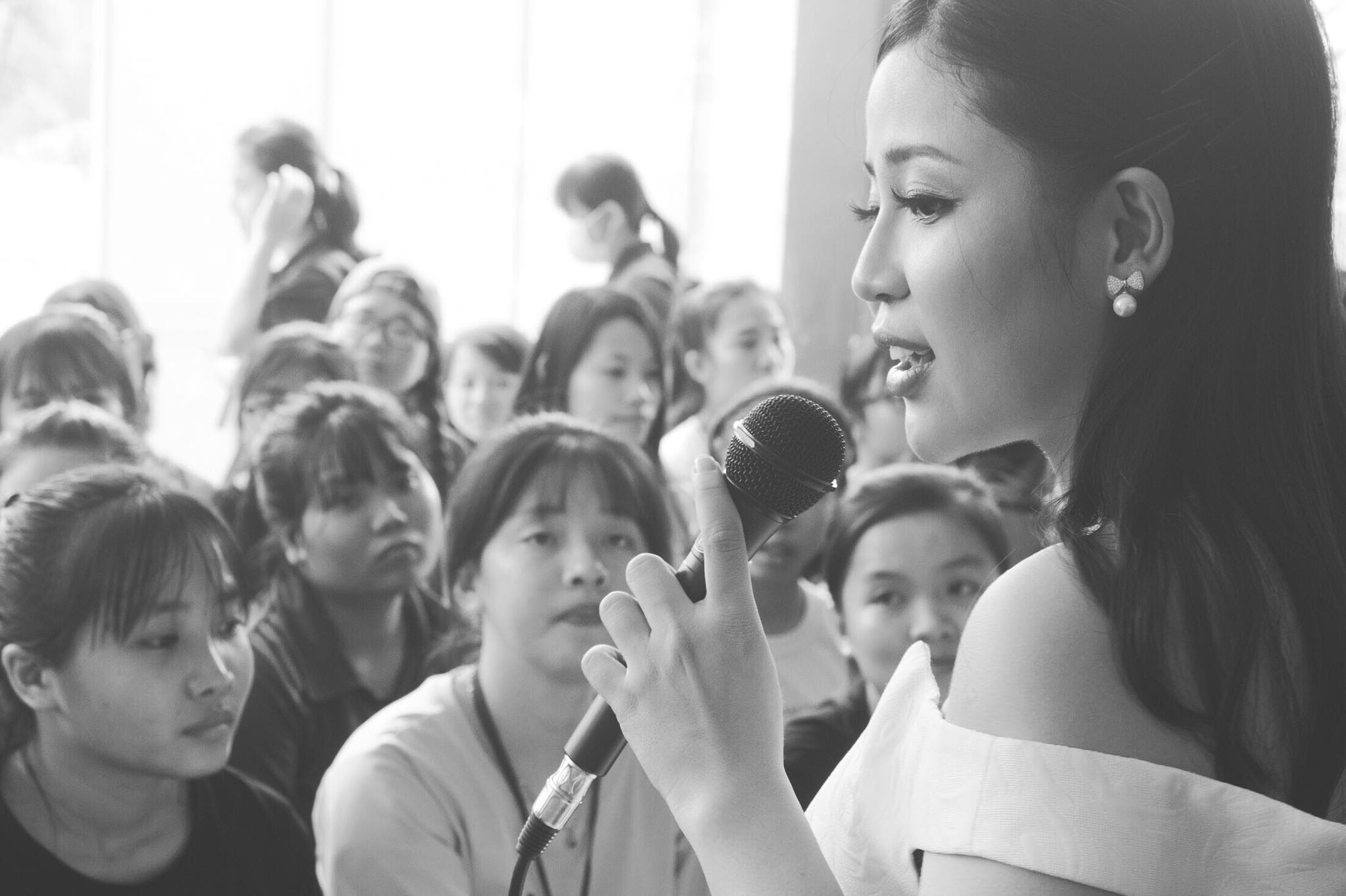 Bất ngờ nhan sắc đời thường của nữ sinh khiến Quang Bảo 'V&igrave; y&ecirc;u m&agrave; đến' đổ gục