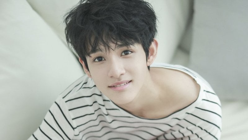 V&eacute; MAMA 2017 chợ đen tăng gi&aacute; gấp 10 lần, h&agrave;ng chục fan Kpop VN 'tiền mất tật mang'