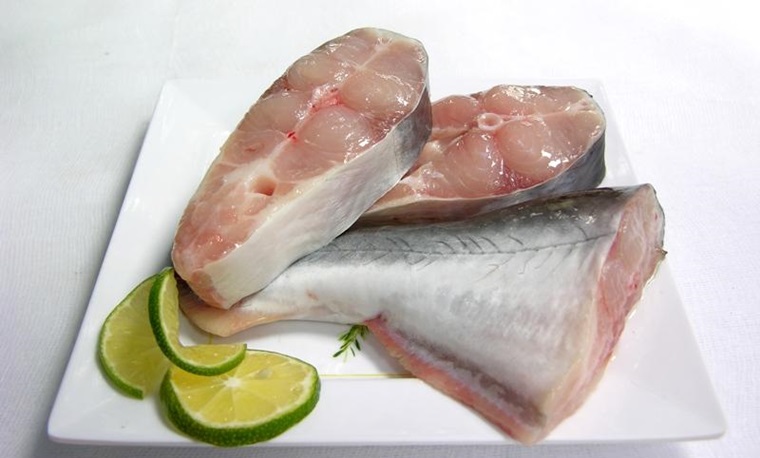 5 c&aacute;ch cực đơn giản gi&uacute;p b&agrave; nội trợ nhận biết c&aacute; tươi hay c&aacute; ươn khi được l&agrave;m sẵn