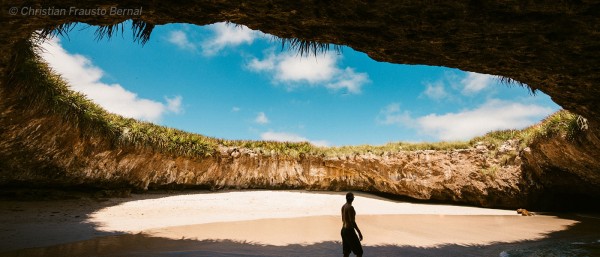 Top 10 b&atilde;i biển đẹp nhất h&agrave;nh tinh m&ecirc; mẩn l&ograve;ng người