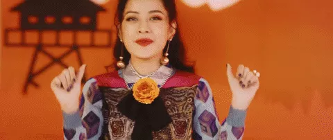 Chi Pu tiếp tục v&agrave;o đề thi Ngữ Văn: 'Kh&ocirc;ng n&ecirc;n ra đề như vậy v&igrave; t&iacute;nh gi&aacute;o dục kh&ocirc;ng cao'