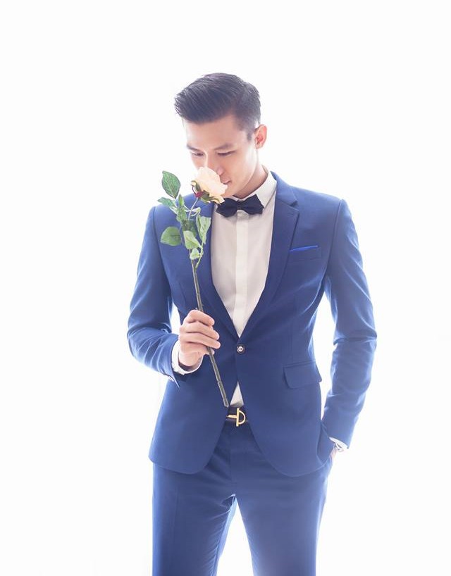 H&eacute; lộ ảnh cưới tuyệt đẹp của Trung vệ Quế Ngọc Hải c&ugrave;ng Hoa kh&ocirc;i Trường ĐH Vinh