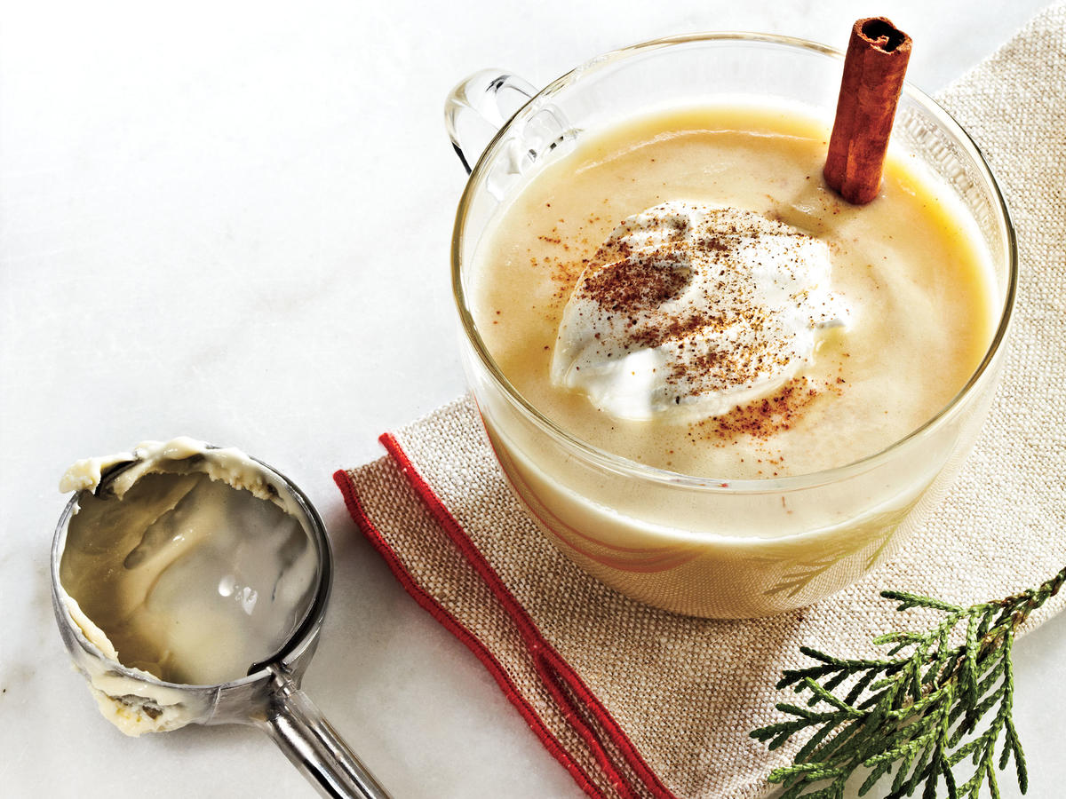 C&aacute;ch l&agrave;m Cocktail trứng sữa m&ecirc; hoặc cho tiệc tối Gi&aacute;ng sinh  