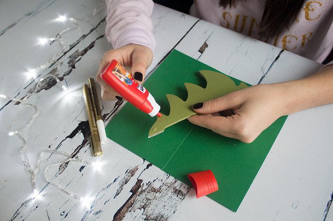 Hướng dẫn l&agrave;m thiệp Gi&aacute;ng sinh handmade đẹp lung linh tặng người th&acirc;n