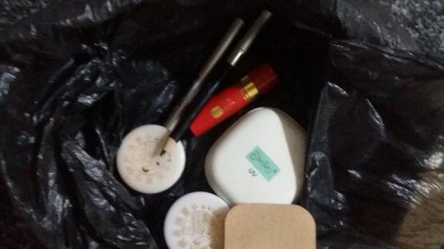 Đ&acirc;y l&agrave; những thứ bạn cần vứt bỏ ngay khỏi nh&agrave; nếu kh&ocirc;ng muốn sinh bệnh